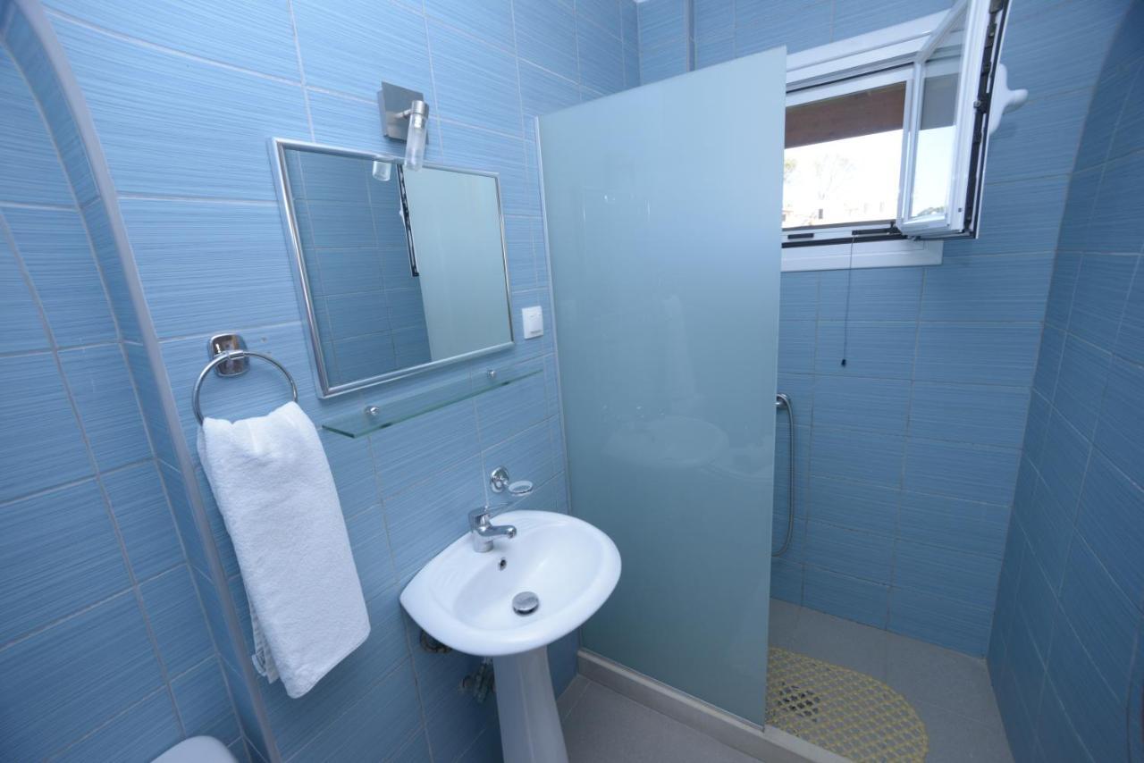 John Apartments First Floor โรดา ภายนอก รูปภาพ